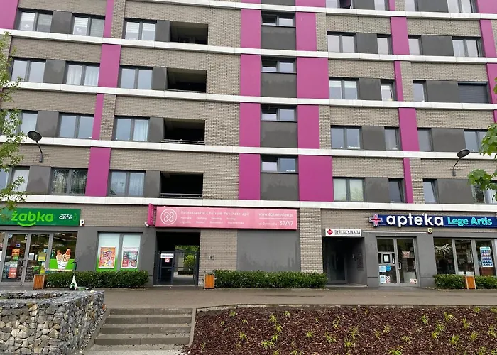 Dyrekcyjna * 브로츠와프